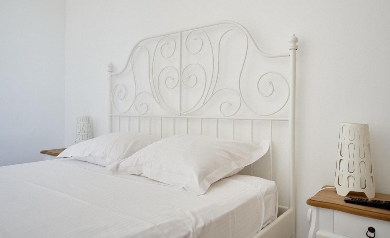 Hotel Carre Saint Pierre&Restaurant à Marey-les-Fussey Extérieur photo