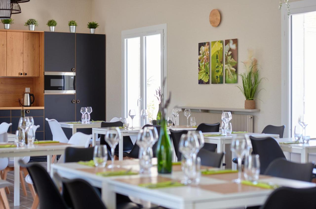 Hotel Carre Saint Pierre&Restaurant à Marey-les-Fussey Extérieur photo