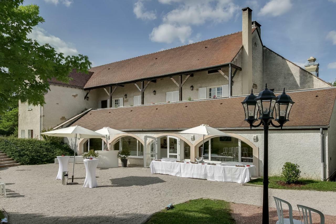 Hotel Carre Saint Pierre&Restaurant à Marey-les-Fussey Extérieur photo